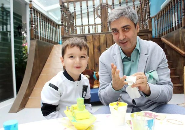 Son haliyle dikkat çeken Necati Şaşmaz’ın oğlu… Kurtlar Vadisi’nin Polat Alemdar’ın oğlu büyüdü!-3