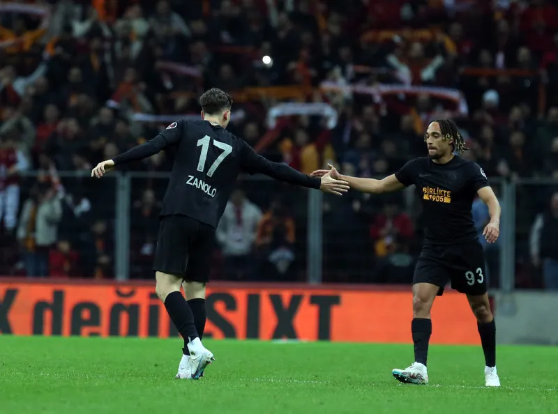 Manchester United'dan Galatasaraylı yıldıza kanca! - 15