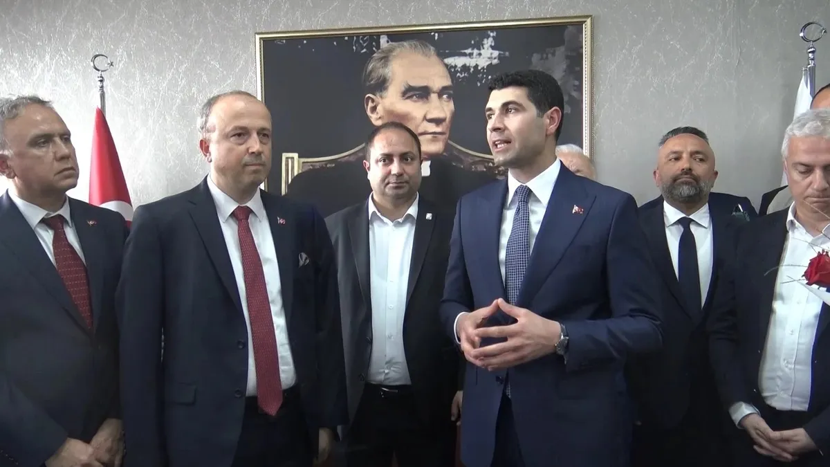 aziz-ihsan-aktas-davasinda-5-tahliye-aralarinda-chpli-kadir-aydar-da-var-1776875727705.jpeg Aziz İhsan Aktaş davasında 5 tahliye: Aralarında CHP’li Kadir Aydar da var-4