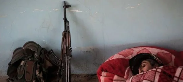 Küresel çeteden PKK güzellemesi!