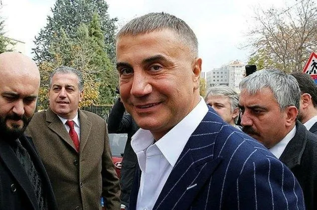 INTERPOL Sedat Peker için kırmızı bülten çıkardı! Türkiye'den BAE'ye Sedat Peker için "tutuklama ve iade" talebi