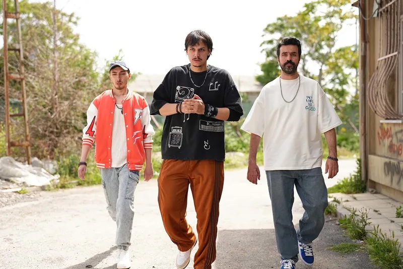 buse-meral-ve-hakan-yilmazdan-aile-saadeti-aciklamasi-icten-bir-hikaye-anlatiyoruz-aile-saadeti-pazartesi-atvd-1749892290434.jpg Kaynak: atv