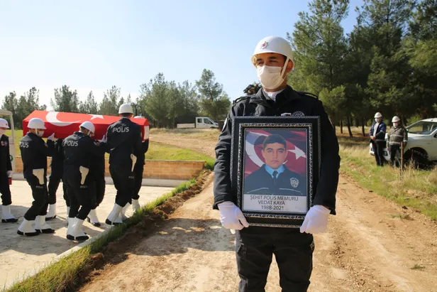 gara-sehitleri-isimleri-memleketleri-ve-rutbeleri-gara-13-sehit-vatandasin-isimleri-nelerdir-kimlikleri-belirlendi-1613385981172.jpg Gara şehitleri isimleri, memleketleri ve rütbeleri! Gara 13 şehit vatandaşın isimleri nedir? Kimlikleri belirlendi-5