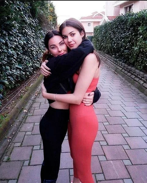 Tülin Şahin, Jessica May, Deren Talu, Şevval Şahin...Salda Gölü'nde moda organizasyonu-4