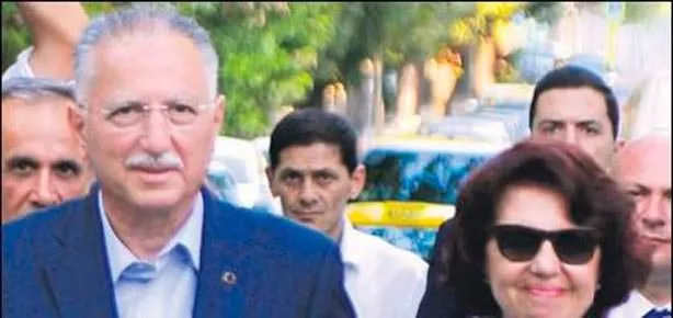 Ekmel Bey’in uçak bileti hazır