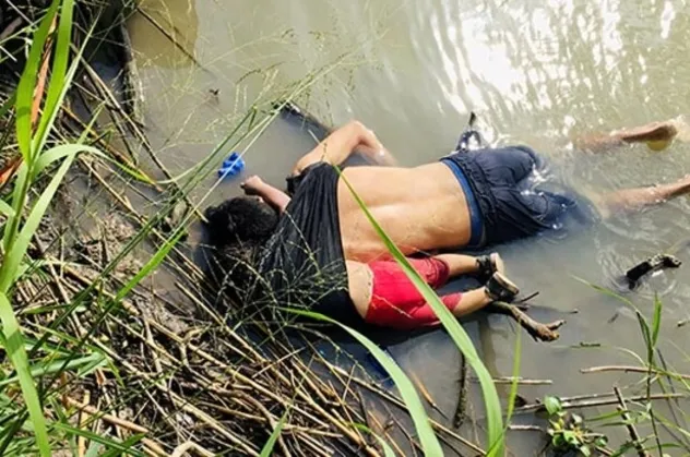 El Salvador'dan ABD sınırında ölen baba kızın ailesine yardım sözü