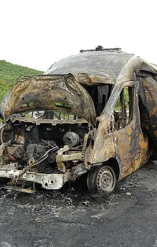 Yanan ambulanstaki 3 aylık bebek öldü