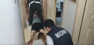 4-ilde-kuyu-15-operasyonu-cok-sayida-kisi-yakalandi-1723009848692.jpeg 4 ilde Kuyu-15 operasyonu! Çok sayıda kişi yakalandı-2