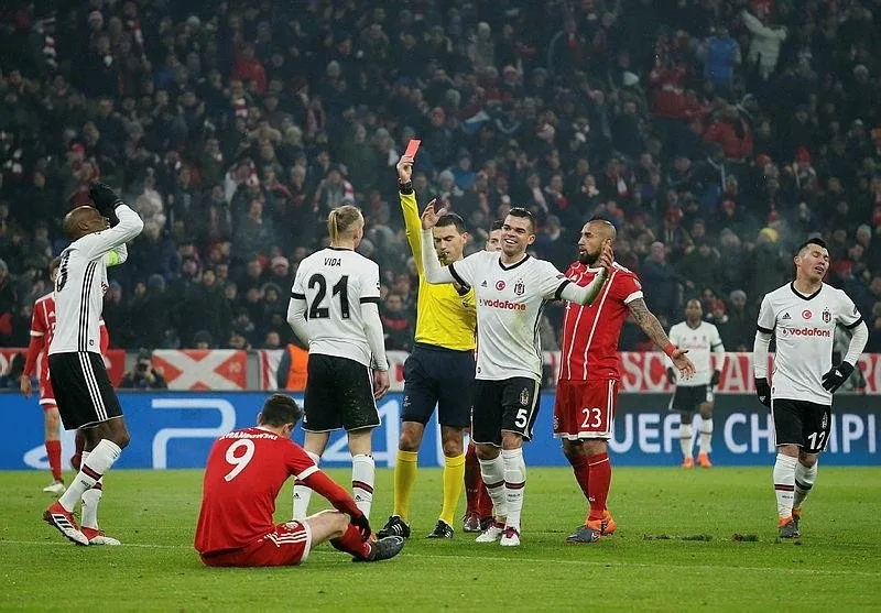 Beşiktaş, Bayern Münih’e farklı kaybetti
