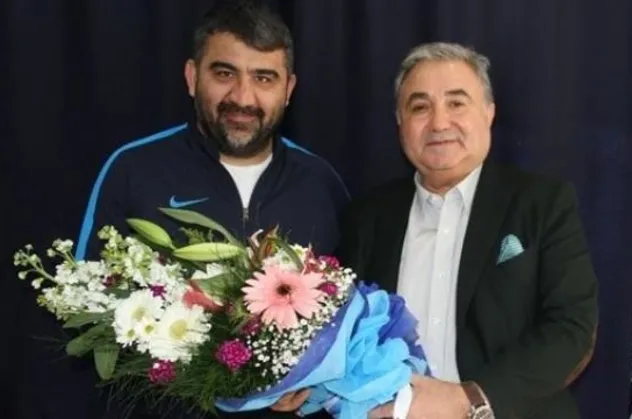Adana Demirspor,  Ümit Özat ile anlaşmaya vardı