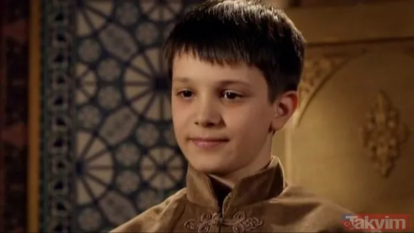 Yargı dizisinin Çınar'ı Arda Aranat bakın kim çıktı! Duyan inanamadı meğer çocukken o diziyle izleyici karşısına çıkmış... - 18