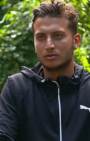 Survivor Berkay kimdir? Survivor 2021 Berkay Yuvakuran kaç yaşında, nereli, mesleği ne?