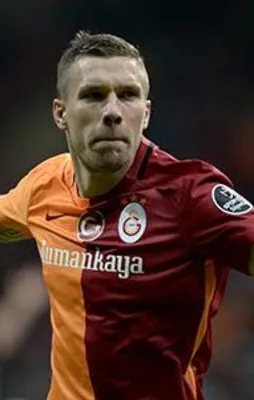 Podolski’den Fener’i çıldırtan mesaj