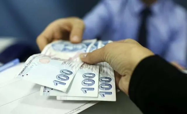 3 maaş avans 10 maaş kredi SSK, SGK ve Bağkur emeklisi için açıklama geldi-3