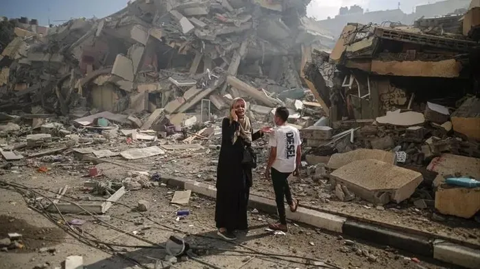 the-wall-street-journal-gazzedeki-yikimi-2-dunya-savasi-sirasinda-almanyada-yasananlara-benzetti-yeniden-insas-1703972242464.jpeg The Wall Street Journal Gazze'deki yıkımı 2. Dünya Savaşı sırasında Almanya'da yaşananlara benzetti: Yeniden inşası onlarca yıl alabilir-4