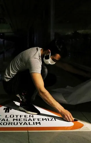 AVM'ler haftalar sonra kapılarını yeniden açıyor! 'Yeni normal hayat' bugün başlıyor