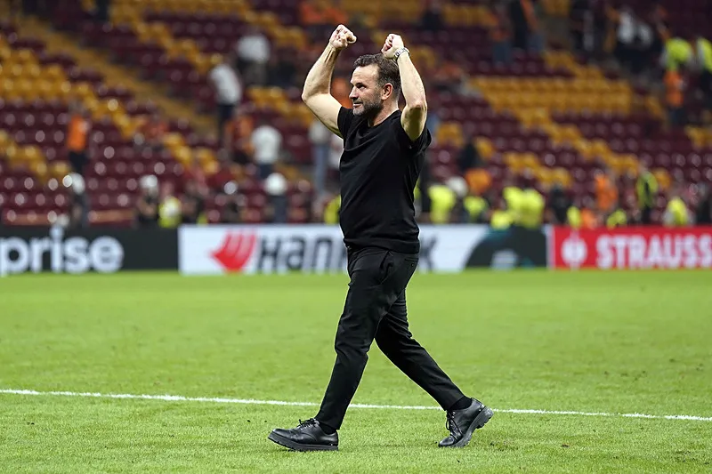 Fenerbahçe ve Galatasaray istiyordu imzayı attı! İşte açıklama - 2