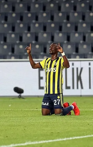 Mame Thiam Kanarya’nın yeni Sow’u