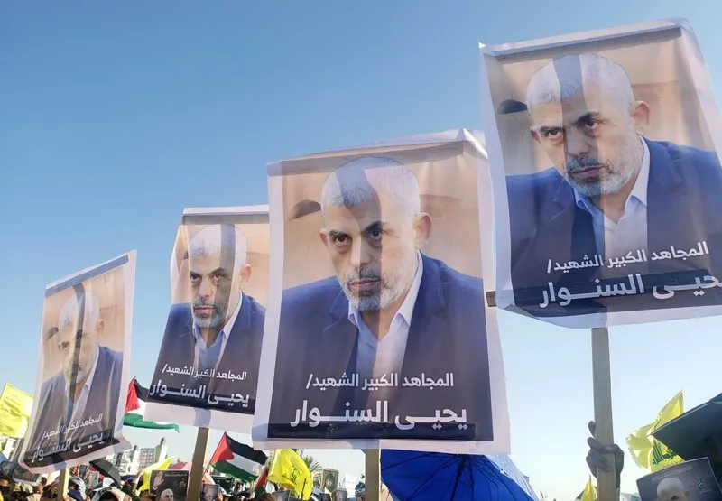 ateskes-masasinda-darbogaz-abd-basini-engelleri-yazdi-hamas-yahya-ve-muhammed-sinwari-istiyor-1759913939835.jpeg Hamas'ın şehit lideri Yahya Sinwar, Takvim Fotoğraf Arşivi