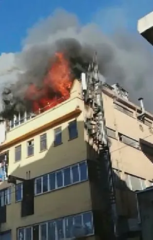 Güngören'de tekstil atölyesi alev alev yandı