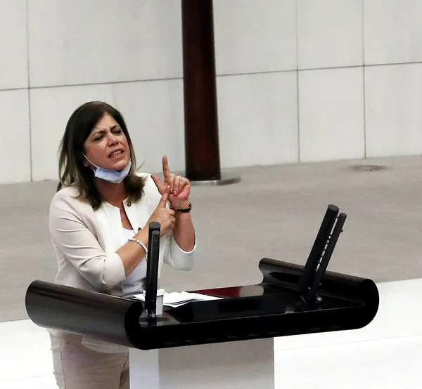 millet-ittifakinda-mansur-yavas-catlagi-selahattin-demirtas-icin-insallah-demedim-hdpden-cok-sert-tepki-1654079882706.jpg Millet İttifakı'nda Mansur Yavaş çatlağı! 'Selahattin Demirtaş için inşallah demedim' HDP'den çok sert tepki-2