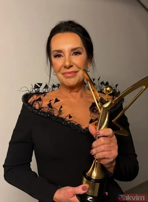 🌙 Akşam Yemeği: Fırınlanmış Sebzeler Eşliğinde Somon Bol Yeşillikli Zeytinyağlı Salata 💧 İçecekler: Bol Su İşlenmiş İçeceklerden Kesinlikle Uzak Durulmalı