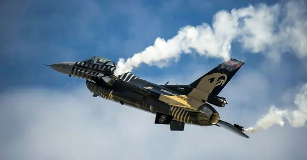 ‘Solo Türk’ Çanakkale semalarında prova uçuşu yaptı