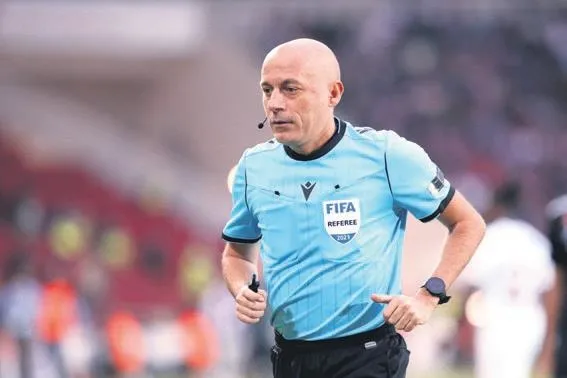 steaua-bukresin-patronu-becaliden-galatasaraya-sitem-morutan-icin-odeme-almadim-1642461400785.jpeg Steaua Bükreş’in patronu Becali'den Galatasaray'a sitem! "Morutan için ödeme almadım"-18