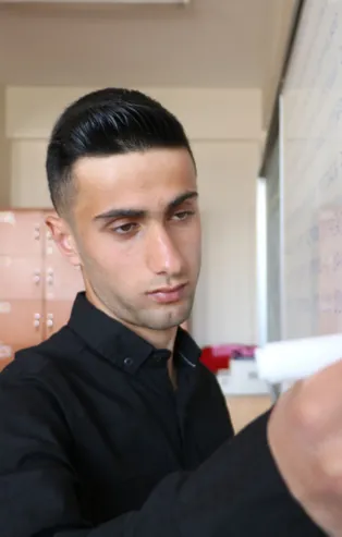 Hakkari Yüksekovalı öğrenci Pi sayısıyla Türkiye rekoru kırdı