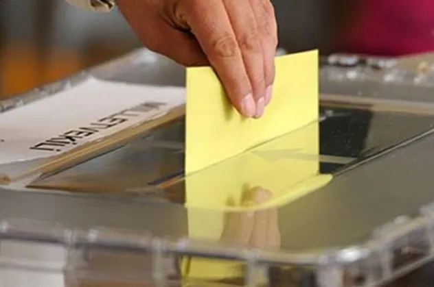 Düzce'de oyların sayımına ara verildi
