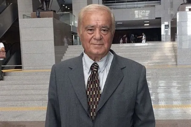 CHP'nin kurguladığı "Külliye'ye giden CHP'li" entrikası ile tepki çeken Rahmi Turan, Başkan Erdoğan'dan özür diledi