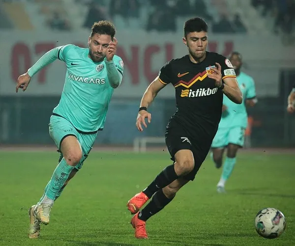 antalyaspor-evinde-kayserispora-boyun-egdi-antalyaspor-0-2-kayserispor-1673981563069.jpeg Antalyaspor evinde Kayserispor'a boyun eğdi! | Antalyaspor 0 - 2 Kayserispor-2