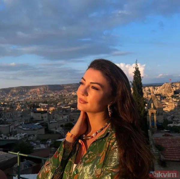 Burcu Özberk havlusunu sarıp sarmalayıp asansöre bindi! “Sabah şekeri” paylaşımı ortalığı salladı! Gören bir daha bakıyor... - 5