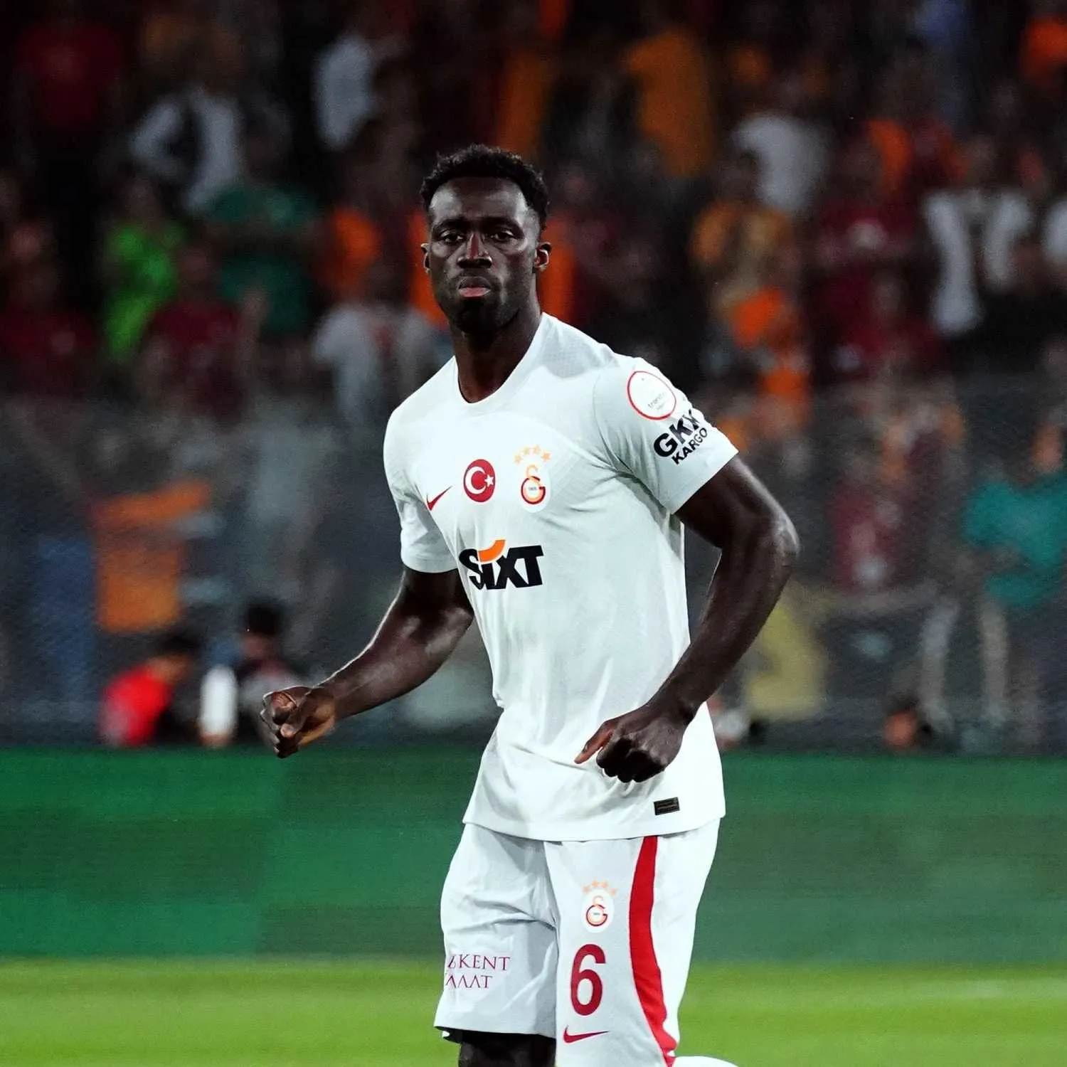 Galatasaray'dan çok konuşulacak transfer hamlesi! Milli yıldıza kanca - 9