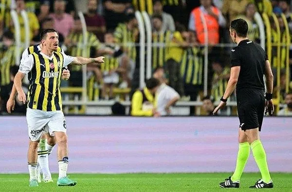 ismail-kartaldan-mac-sonrasi-kritik-degerlendirme-farka-gidecek-bir-macti-ama-1691965397530.jpeg İsmail Kartal'dan maç sonrası kritik değerlendirme: Farka gidecek bir maçtı ama...-2