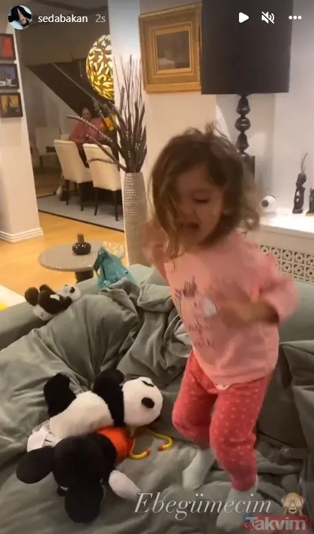 5 aylık hamile olan Seda Bakan’ın kızı Leyla’ya bakın! Ev hallerini paylaştı gören hayran kaldı! Sosyal medyada ilgi odağı oldu - 18