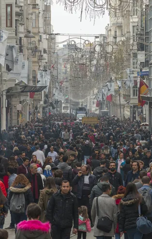 Yüz binlerce kişiye iş fırsatı! İşverene 48 ay destek, çalışana çifte koruma...