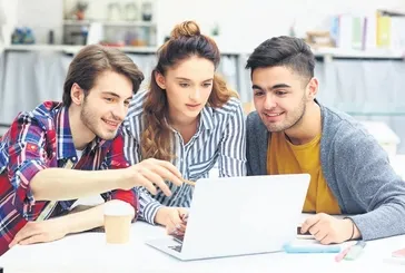 Ulusal Staj Programı başvuruları sona erdi: 323 bin öğrenciye staj kapısı açılıyor