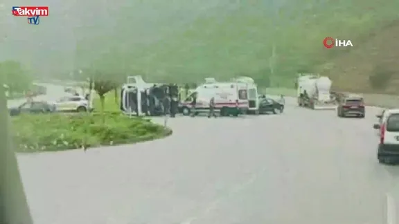 Bursa'da feci kaza: Kamyon ile otomobil çarpıştı: 1 ölü