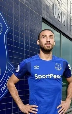 Everton Cenk Tosun'u resmen açıkladı