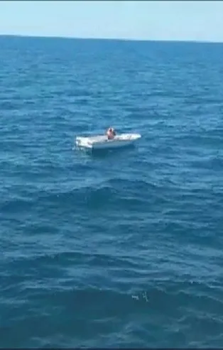 Marmara'nın ortasında mucize kurtuluş! İDO kaptanı tesadüfen fark etti