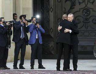 Cumhurbaşkanı Erdoğan Azerbaycanda resmi törenle karşılandı