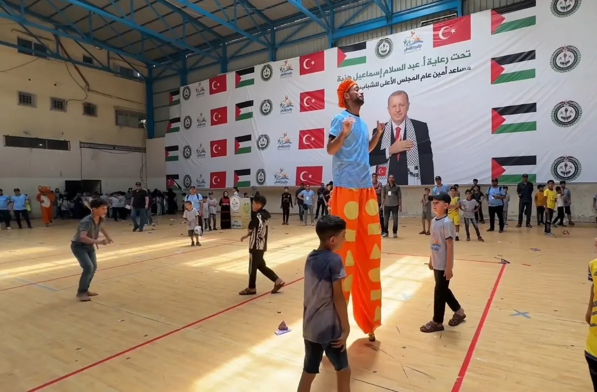 miniklerin-yuzu-turkiye-ile-guluyor-gazzeden-baskan-erdogana-tesekkur-1783180869156.jpeg Miniklerin yüzü Türkiye ile gülüyor: Gazze'den Başkan Erdoğan'a teşekkür-2