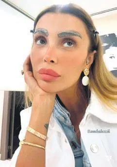 Ebru Şahin ve basketbolcu sevgilisi Cedi Osman'ın Afrika tatili devam ediyor-8