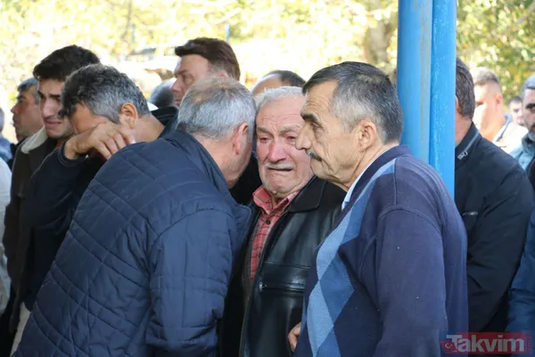 SON DAKİKA: Amasra Bartın'da maden faciasında hayatlarını kaybeden işçiler son yolculuğuna uğurlanıyor - 17