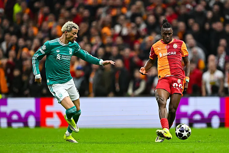 Borussia Dortmund'un yıldızı Galatasaray'a! Transferin gözdesi Ramy Bensebaini - 6