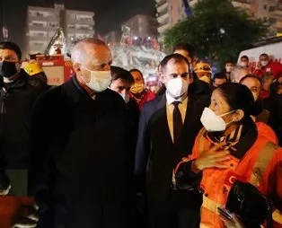 Başkan Recep Tayyip Erdoğan, İzmir'de deprem bölgesinde incelemelerde bulundu