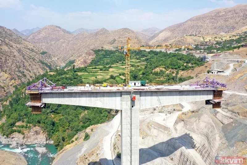 Botan Köprüsü açılış için gün sayıyor! Türkiye'nin en yükseği olacak