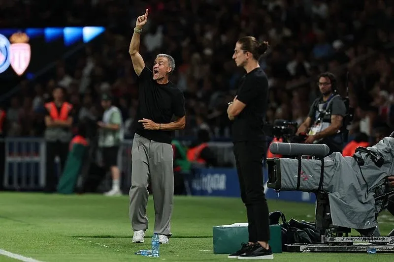 psg-teknik-direktoru-luis-enriqueden-galatasaray-sozleri-1788607878403.jpeg Luis Enrique'den Galatasaray açıklaması! Özel anısını anlattı-5