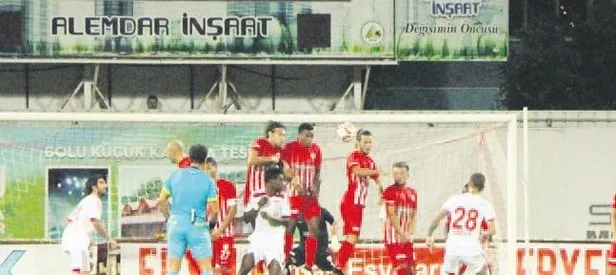 Bolu Beyi Sivasspor’u 4 golle gönderdi!